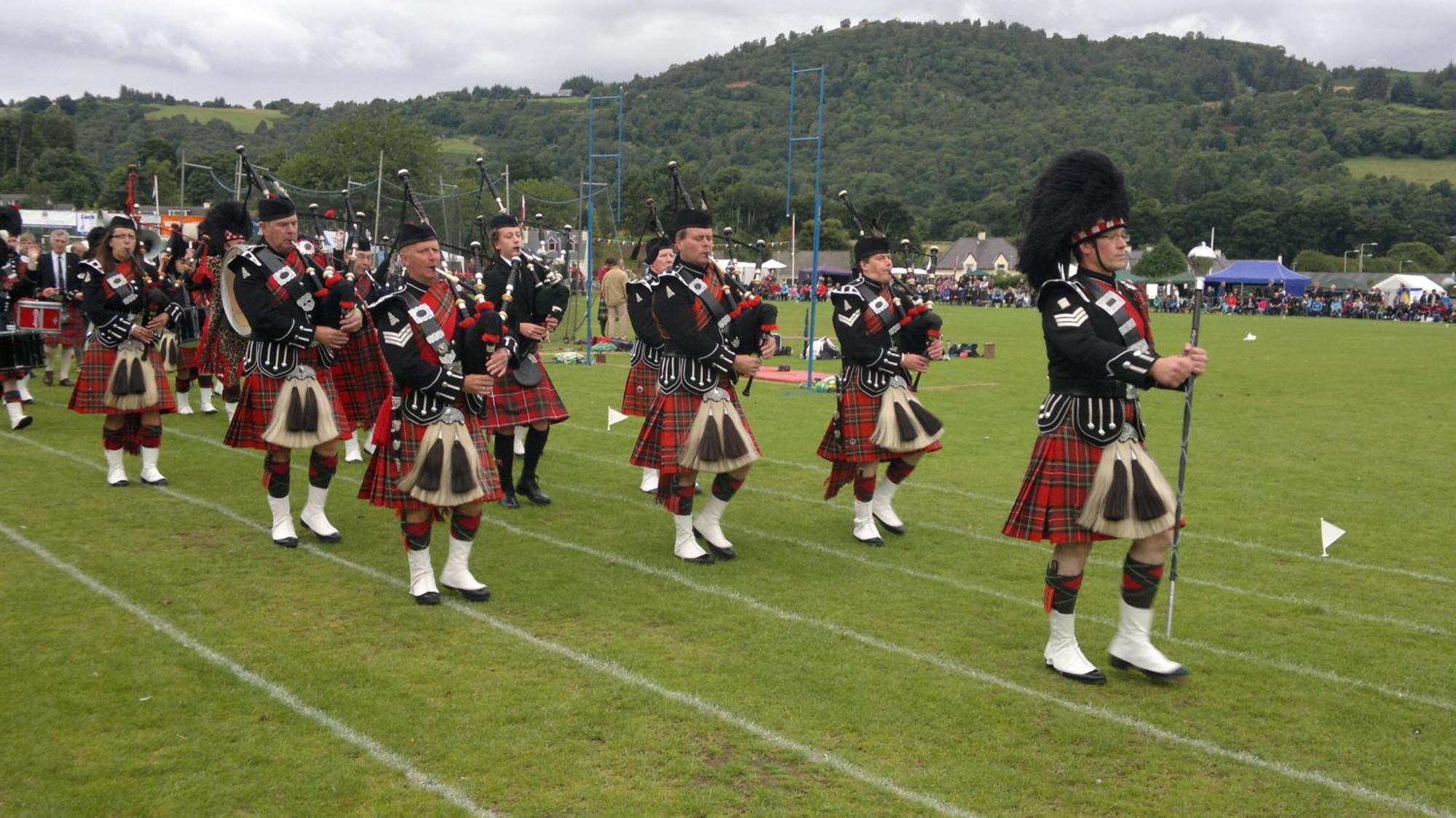 Clunebeg Lodge Drumnadrochit Bagian luar foto