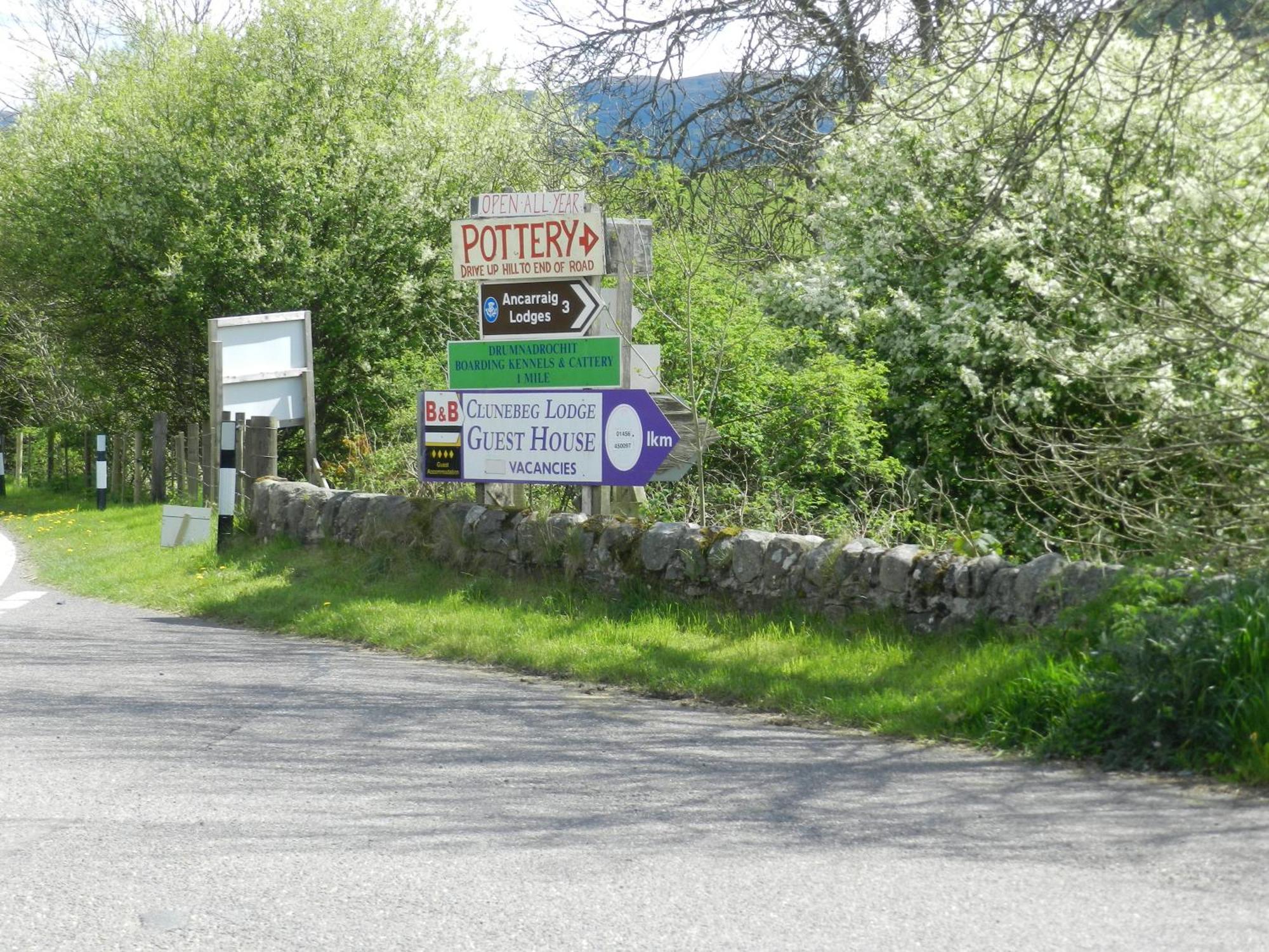 Clunebeg Lodge Drumnadrochit Bagian luar foto