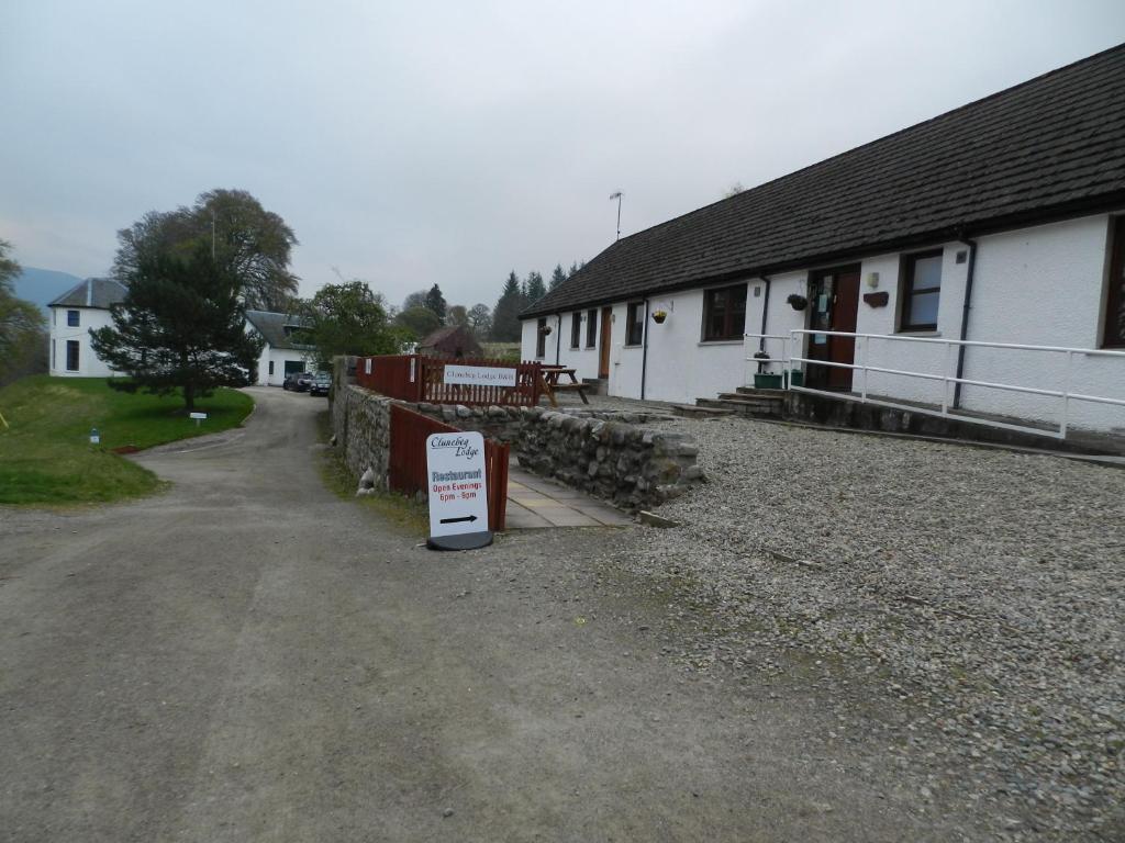 Clunebeg Lodge Drumnadrochit Bagian luar foto